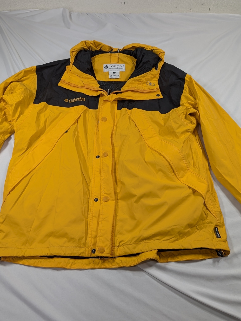 Vintage Columbia Men's L Omni-Tech Waterproof Packable Rain Jacket Yellow Black